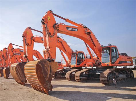 trackhoe excavator images